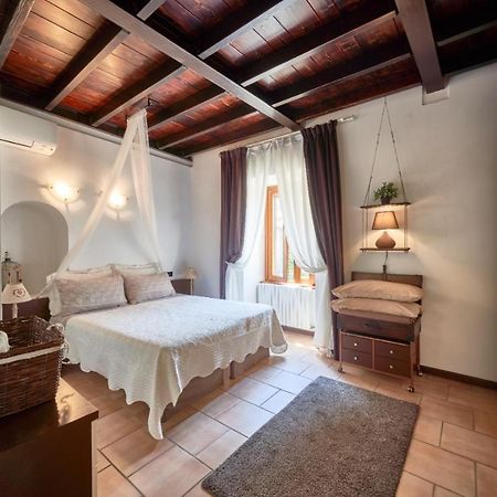 Апартаменти Porto Valentino 2 Сірміоне Екстер'єр фото